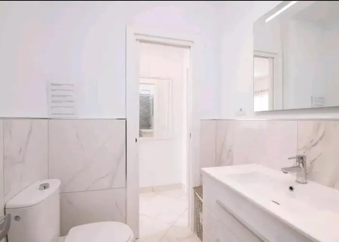 Canarias 2 Bedroom Apartment